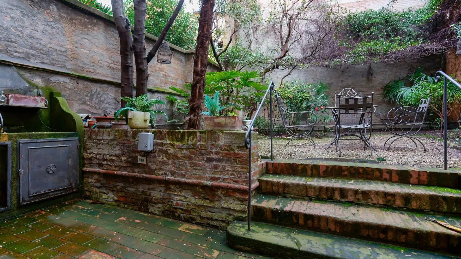 Borgo Cantarana Bologna